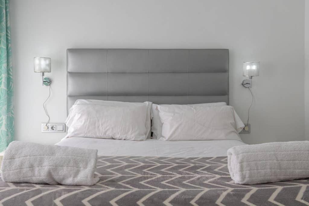 Triana Maestro Deluxe By Valcambre Apartman Sevilla Kültér fotó